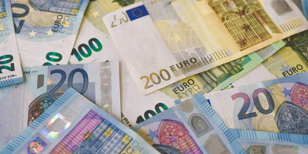 Nouvelle réglementation sur les paiements en espèces dans l&rsquo;Union européenne à partir de 2027