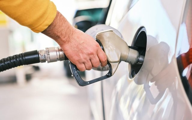 Comment éviter l&rsquo;arnaque aux faux bons carburants de 250 euros en France