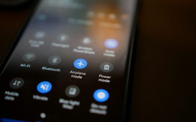 Les secrets pour masquer la localisation de votre smartphone : stratégies efficaces pour limiter les traces numériques