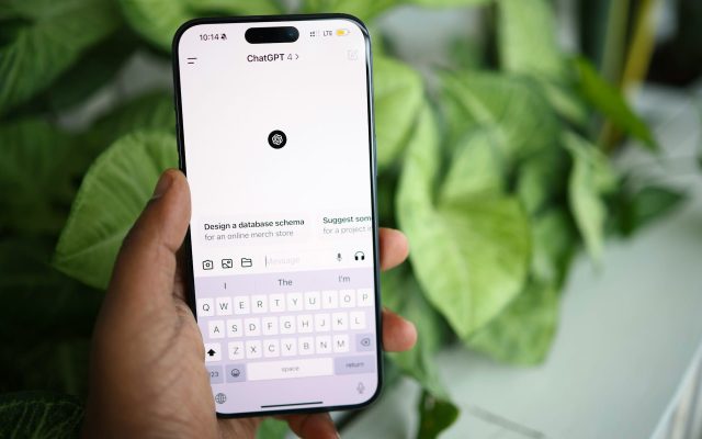 Pourquoi OpenAI introduit-il des garde-fous supplémentaires avec GPT-6 Astra ?